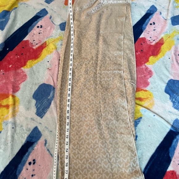 Michael Kors wrap scarf - Picture 5 of 5